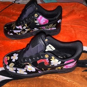 Nike Air Force one floral